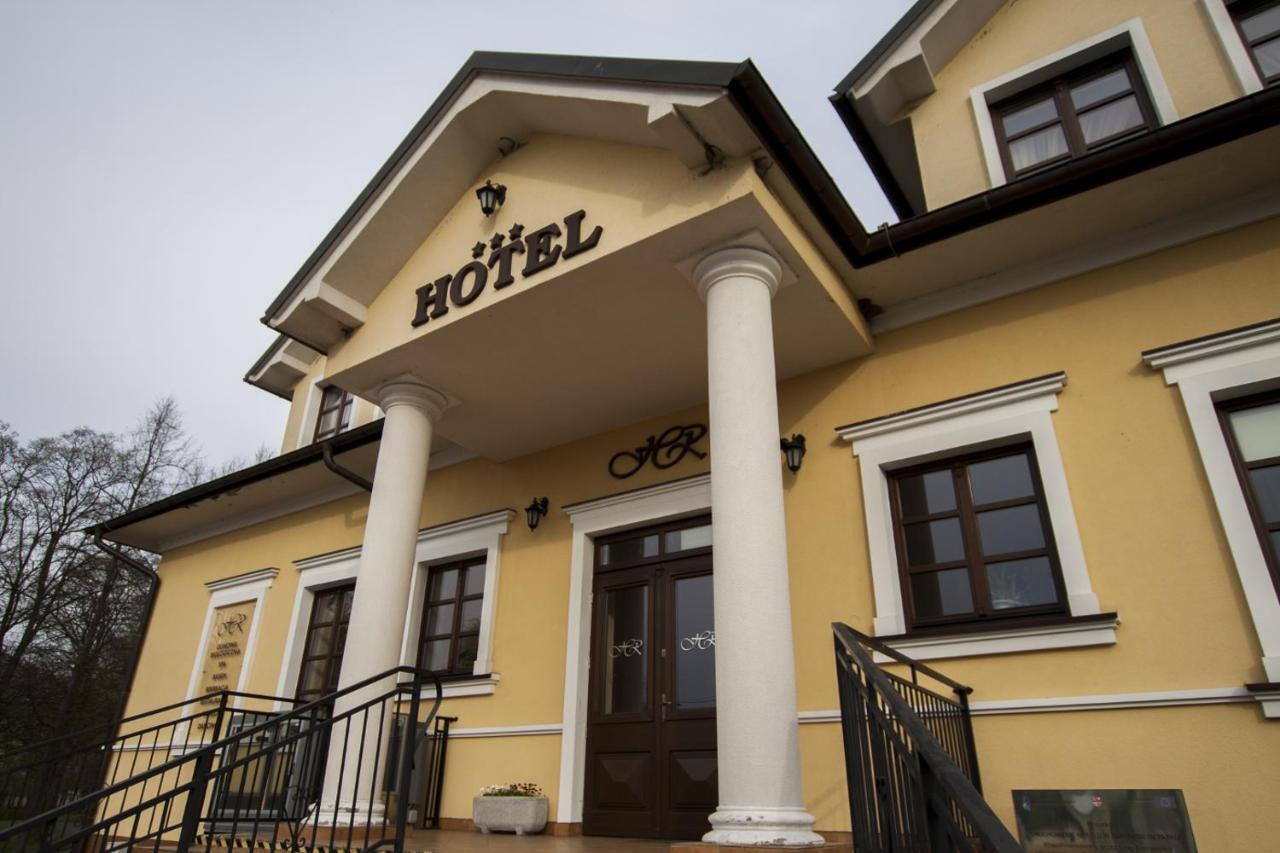 Hotel Rytwiany Exteriör bild